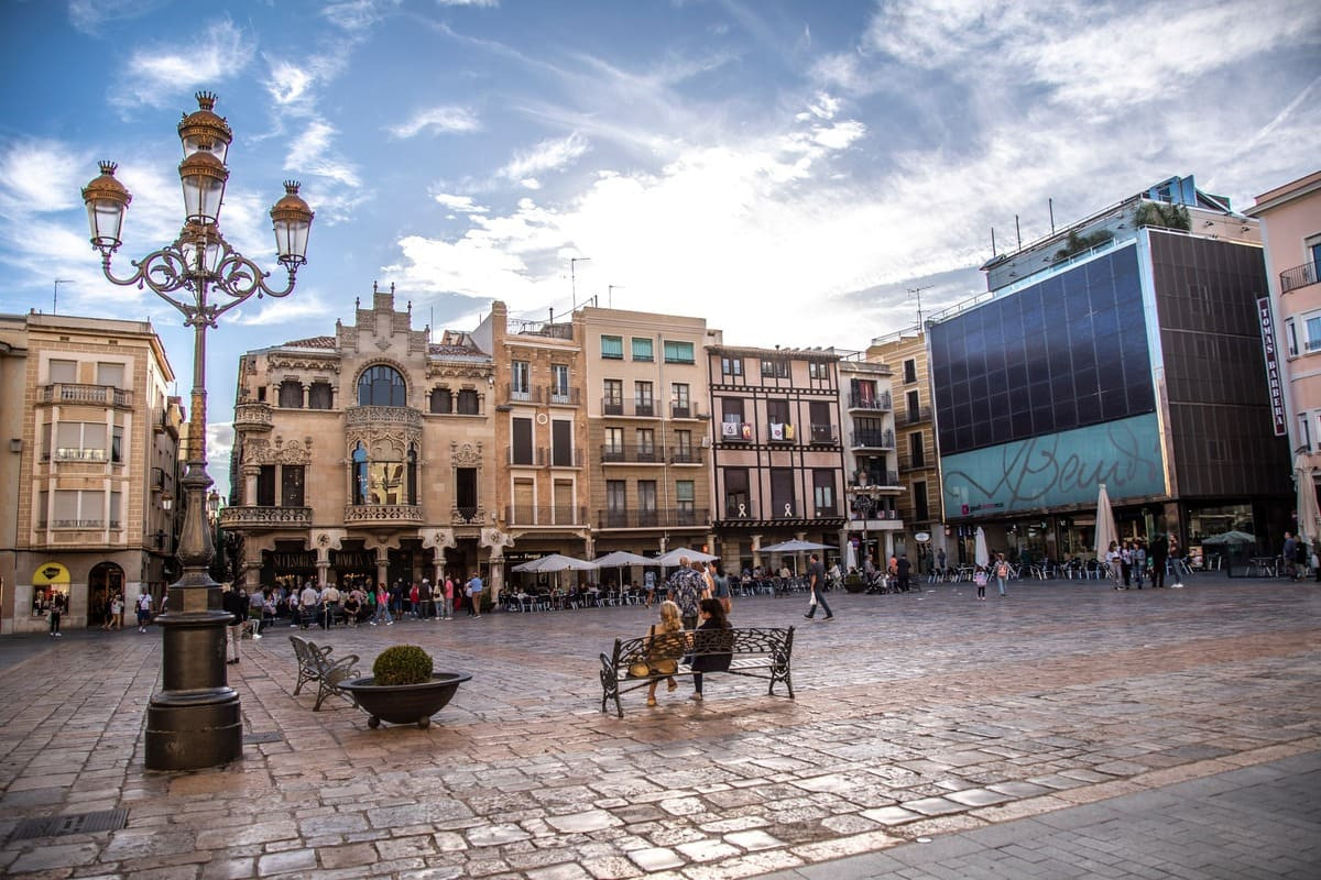 Planes y alojamientos en Reus